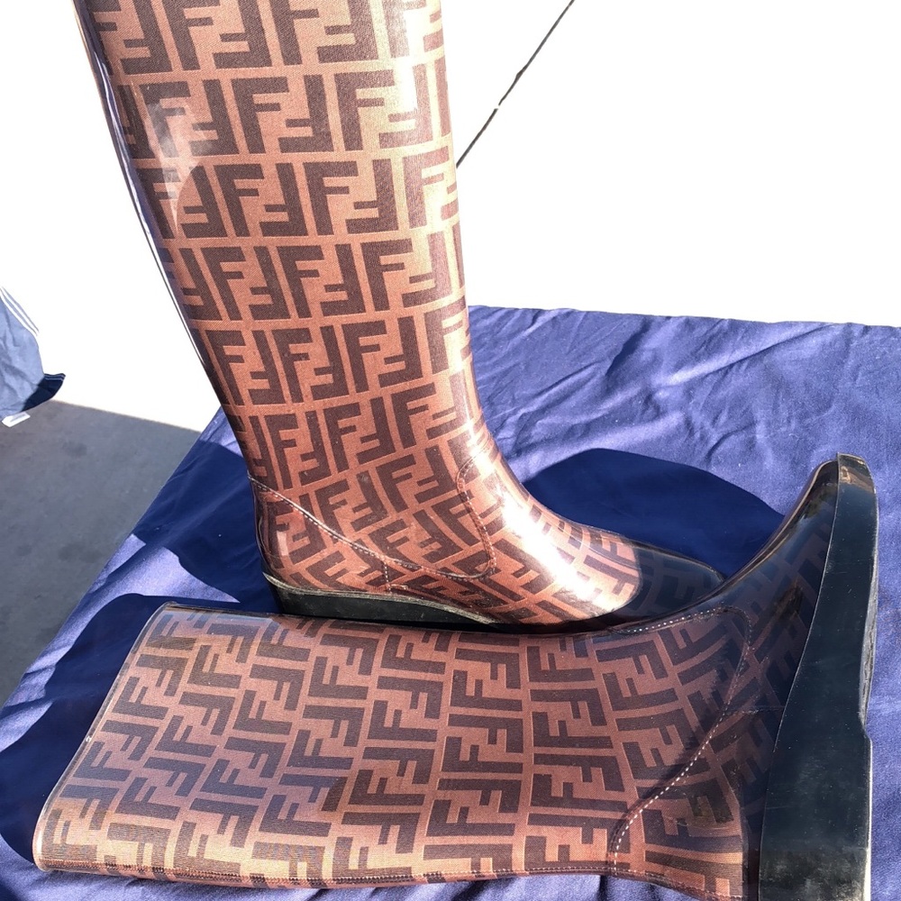 Fendi Rainboots